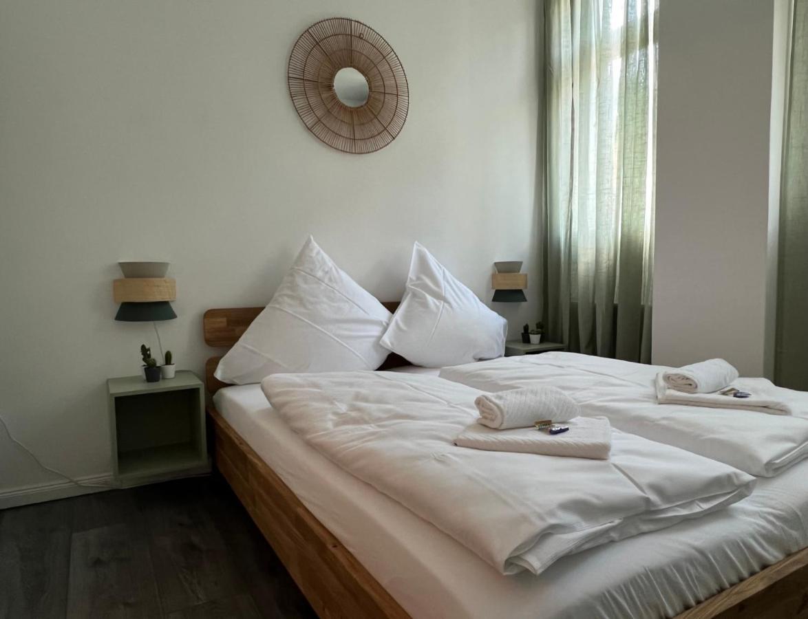 Direkter Moselblick I Altbau I 4 Personen I Terrasse Apartment Sankt Aldegund Bagian luar foto